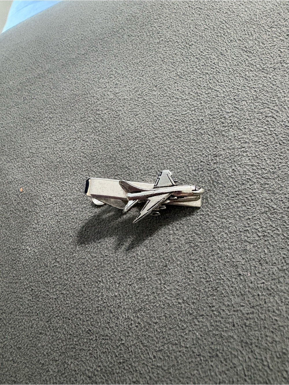 Vintage Airplane Tie Clip Rhodium Electroplate Kinney Co Jet Flight USA